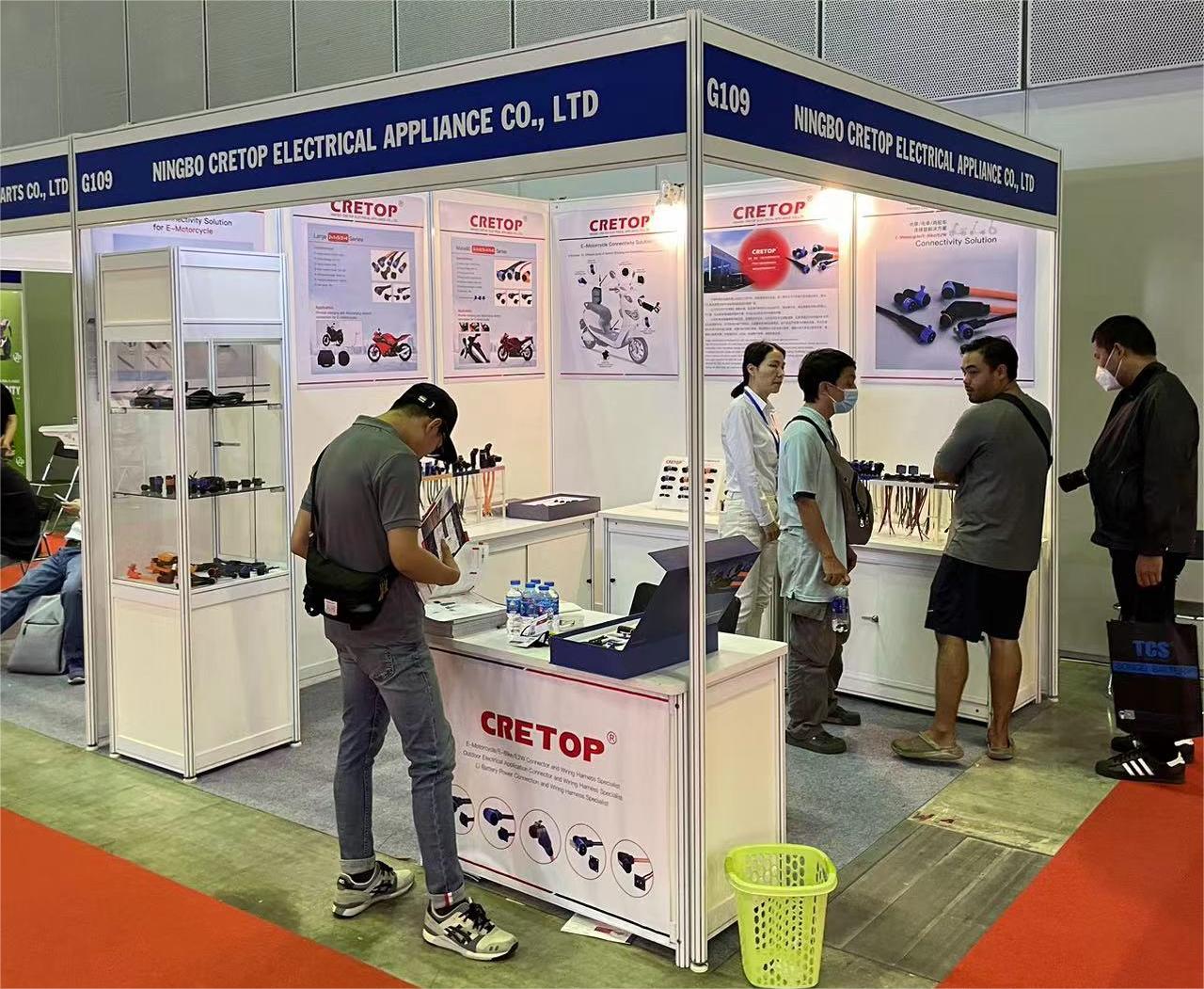 CRETOP pri Vietnam Autotech & Accessories